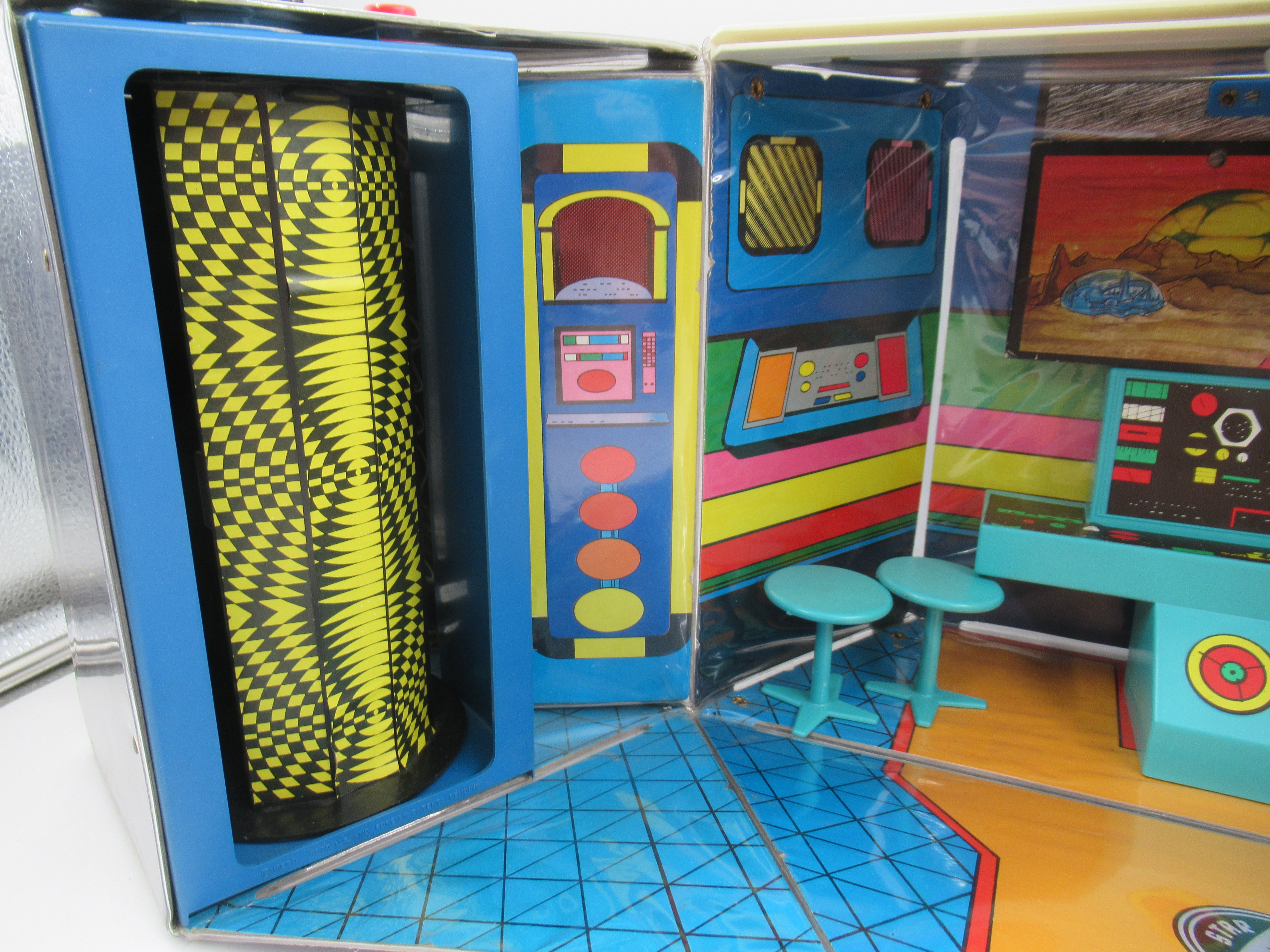 STAR TREK U.S.S. Enterprise Bridge Action Playset with Box - Mego Corp. (1976) Vintage Toy